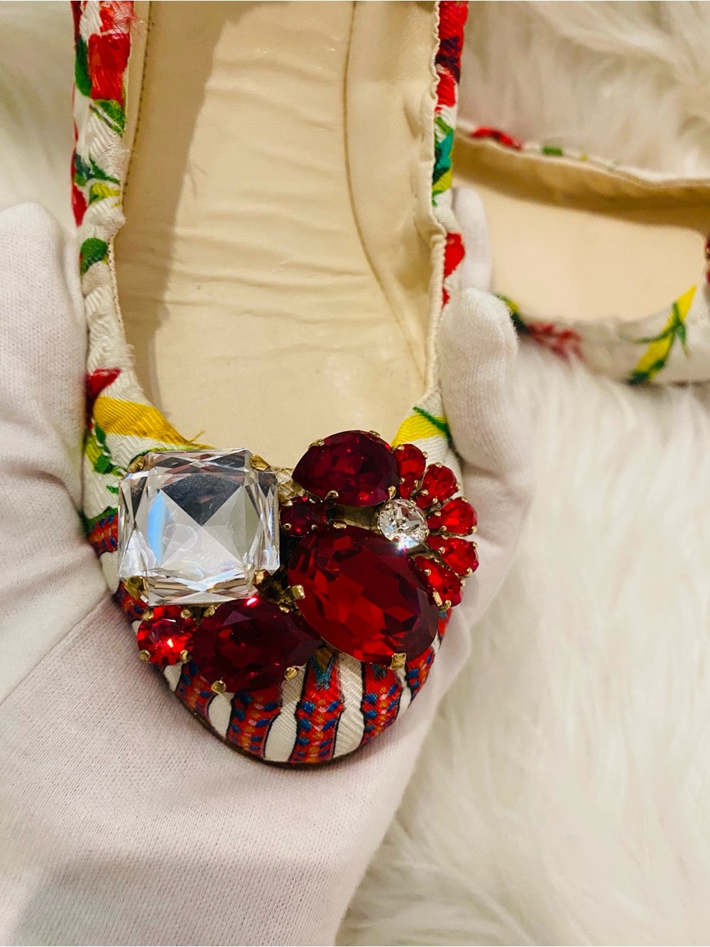 🛍️Dolce & Gabbana Authentic Bellucci Floral
Fabric Ballet Flats Size 35